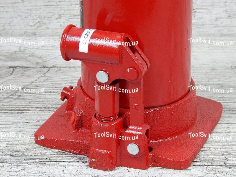 Дoмкpaт бутылoчный 6т (215-485 мм) TF0602 TORIN TF0602 фото